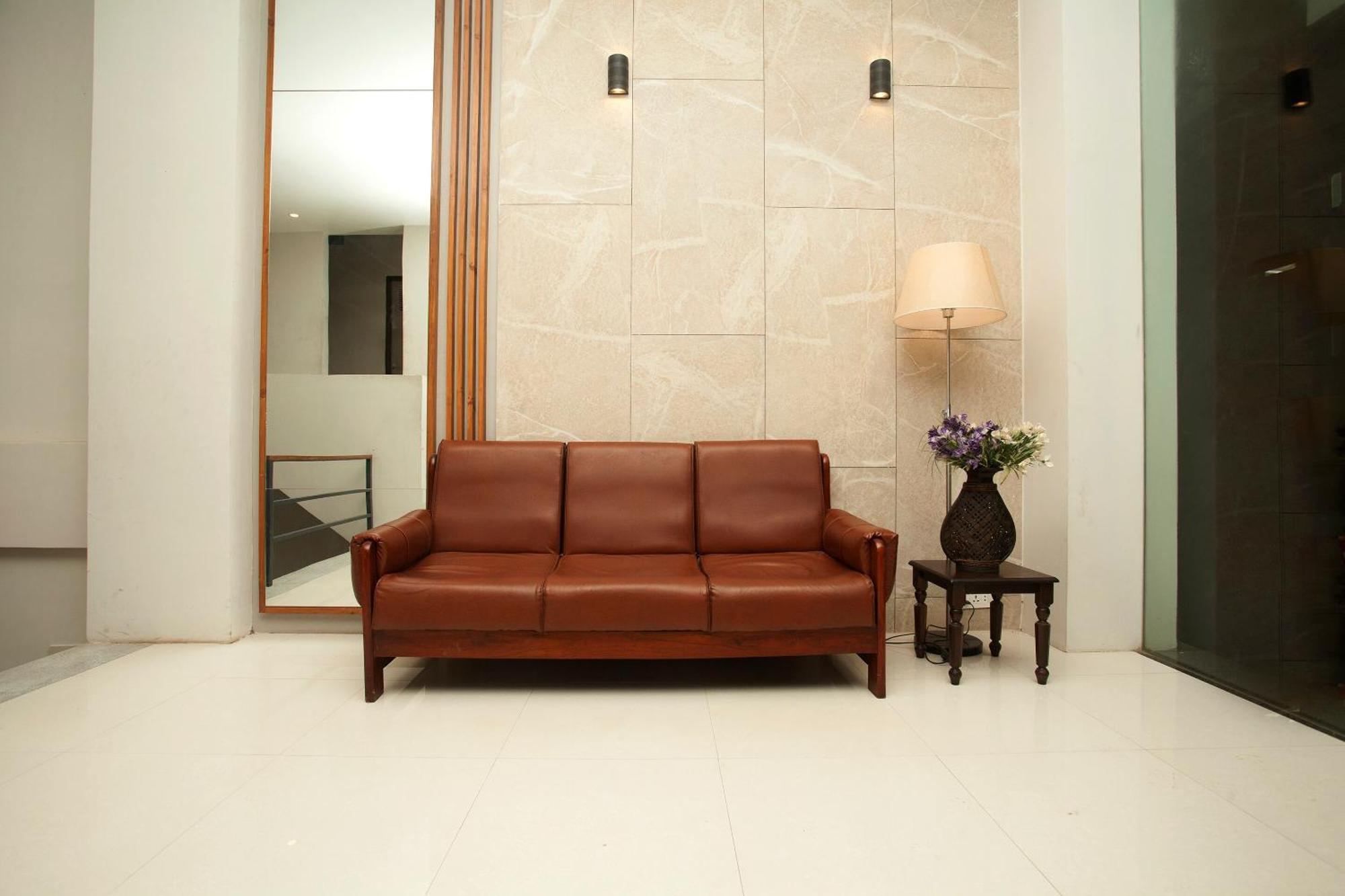 Oyo 626 Hotel Himchuli Kathmandu Ngoại thất bức ảnh