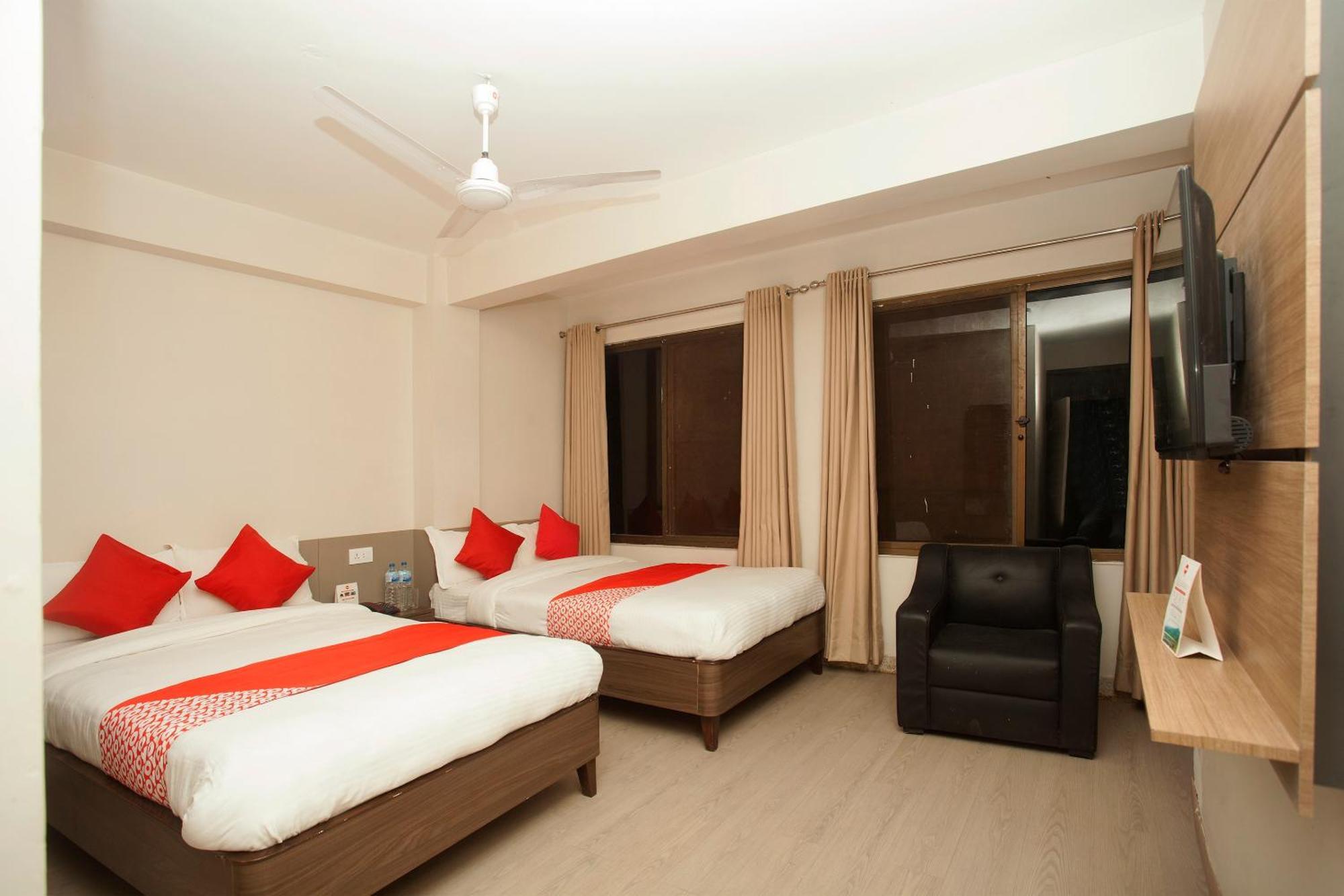 Oyo 626 Hotel Himchuli Kathmandu Ngoại thất bức ảnh