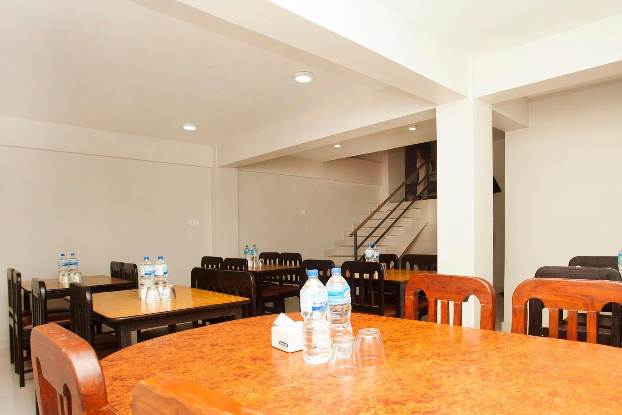 Oyo 626 Hotel Himchuli Kathmandu Ngoại thất bức ảnh